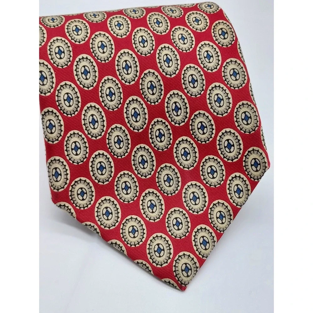 Jos A Bank Executive Collection Red Silk Medallion Geometric Mens Necktie T107